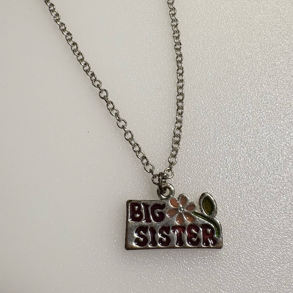 Big Sister Flower Accent 15” Silver Tone Necklace
